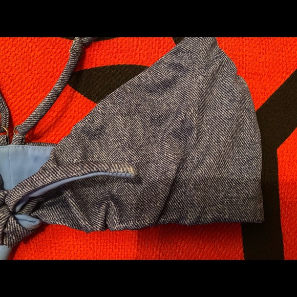 dbrie bikini top, great condition - Picture 4 of 8